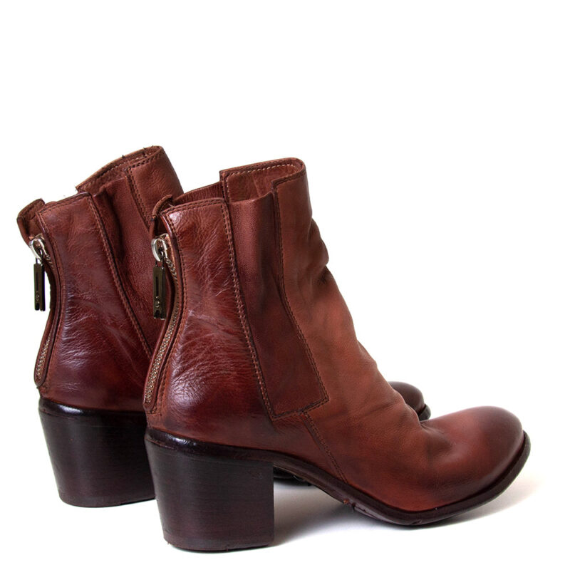 Monain Demi Women's Leather Ankle Boot - Stylish & Comfortable Leather Boots - Image 4